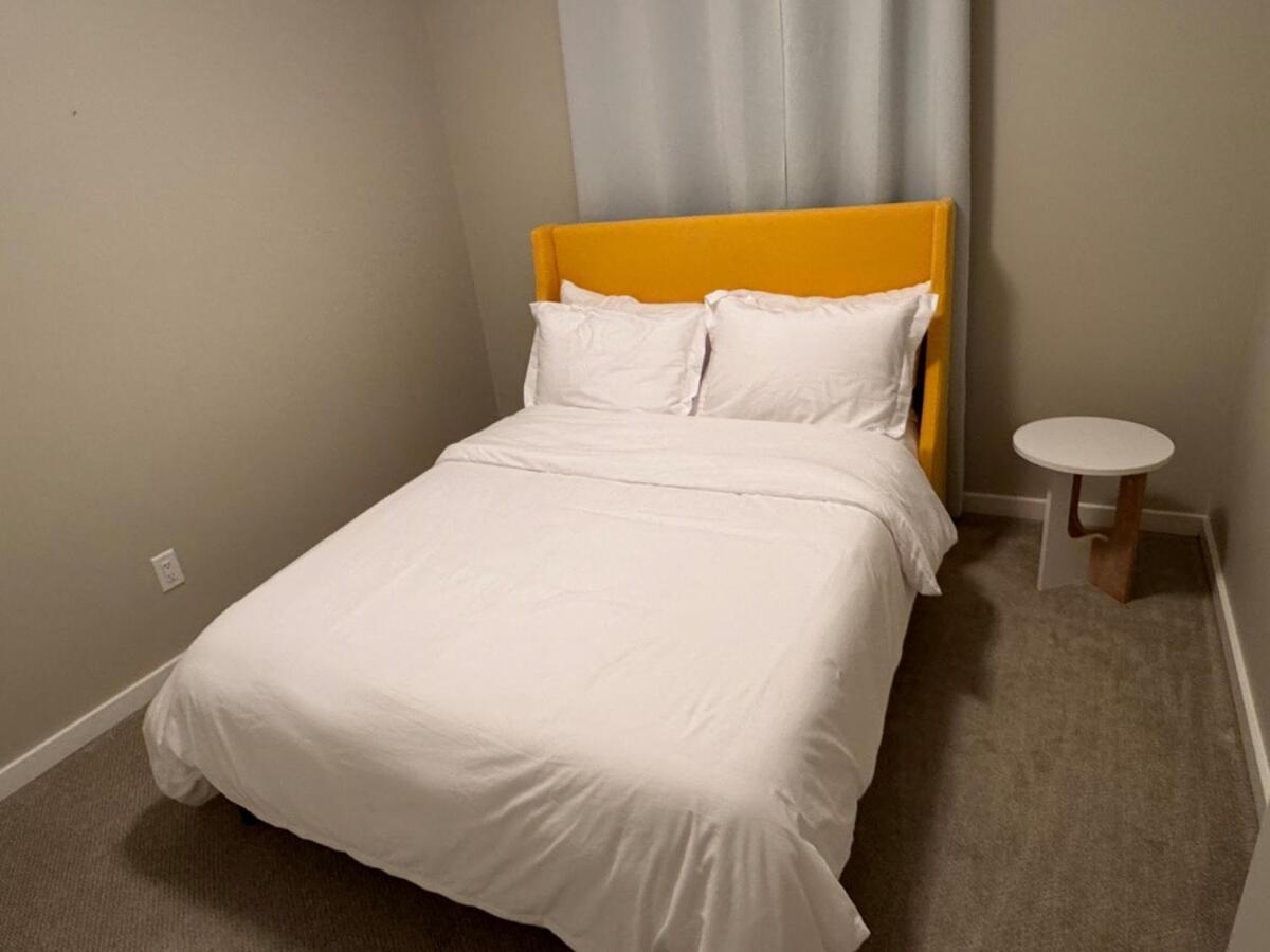 Chappelle Comfort Unique Retreat With Ac * Edmonton